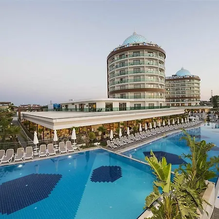 Dreamworld Resort-2
