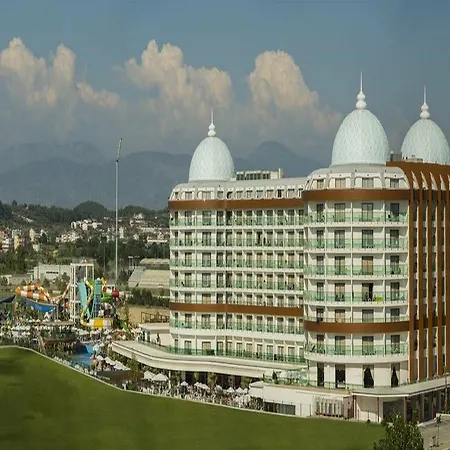 Dreamworld Resort-3